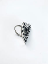 Load image into Gallery viewer, Silver heart with black enamel ring