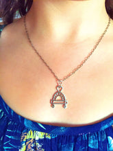 Load image into Gallery viewer, Silver fun pendant