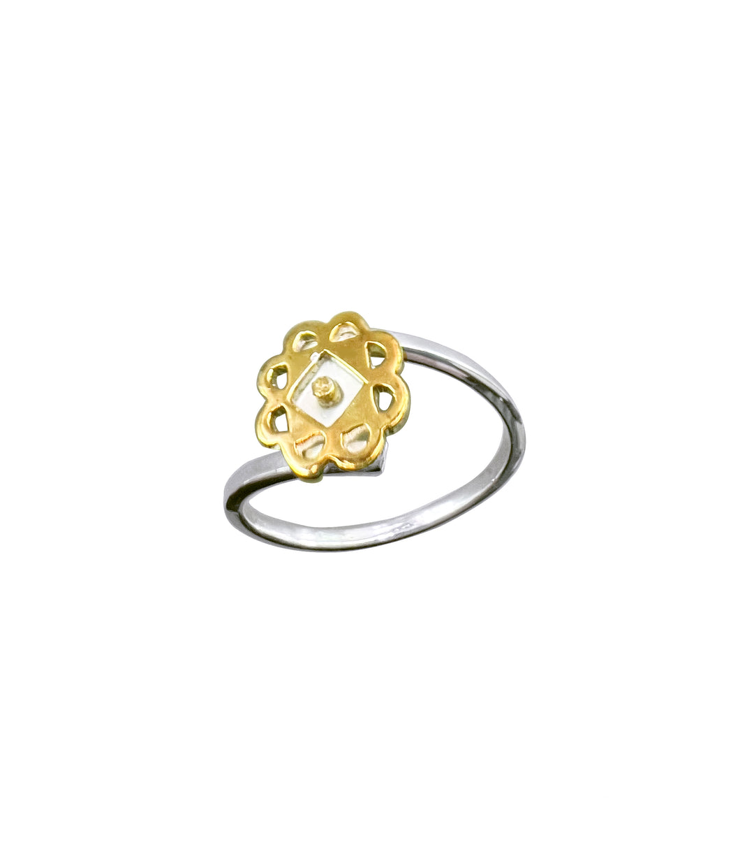 Silver and yellow gold plated embelished with mother of pearl flower ring