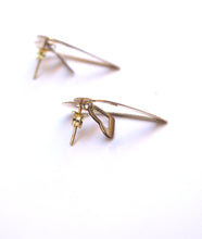 Load image into Gallery viewer, Gold flirty duo-hearts earrings