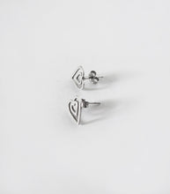 Load image into Gallery viewer, White gold duo-heart minimalist earrings