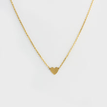 Load image into Gallery viewer, Yellow gold minimalist heart necklace