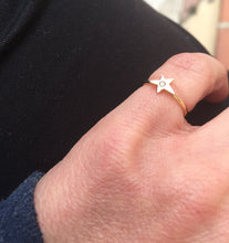 Load image into Gallery viewer, Rising Star gold with diamond minimalist ring