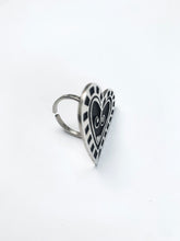 Load image into Gallery viewer, Heart black oxidized silver ring
