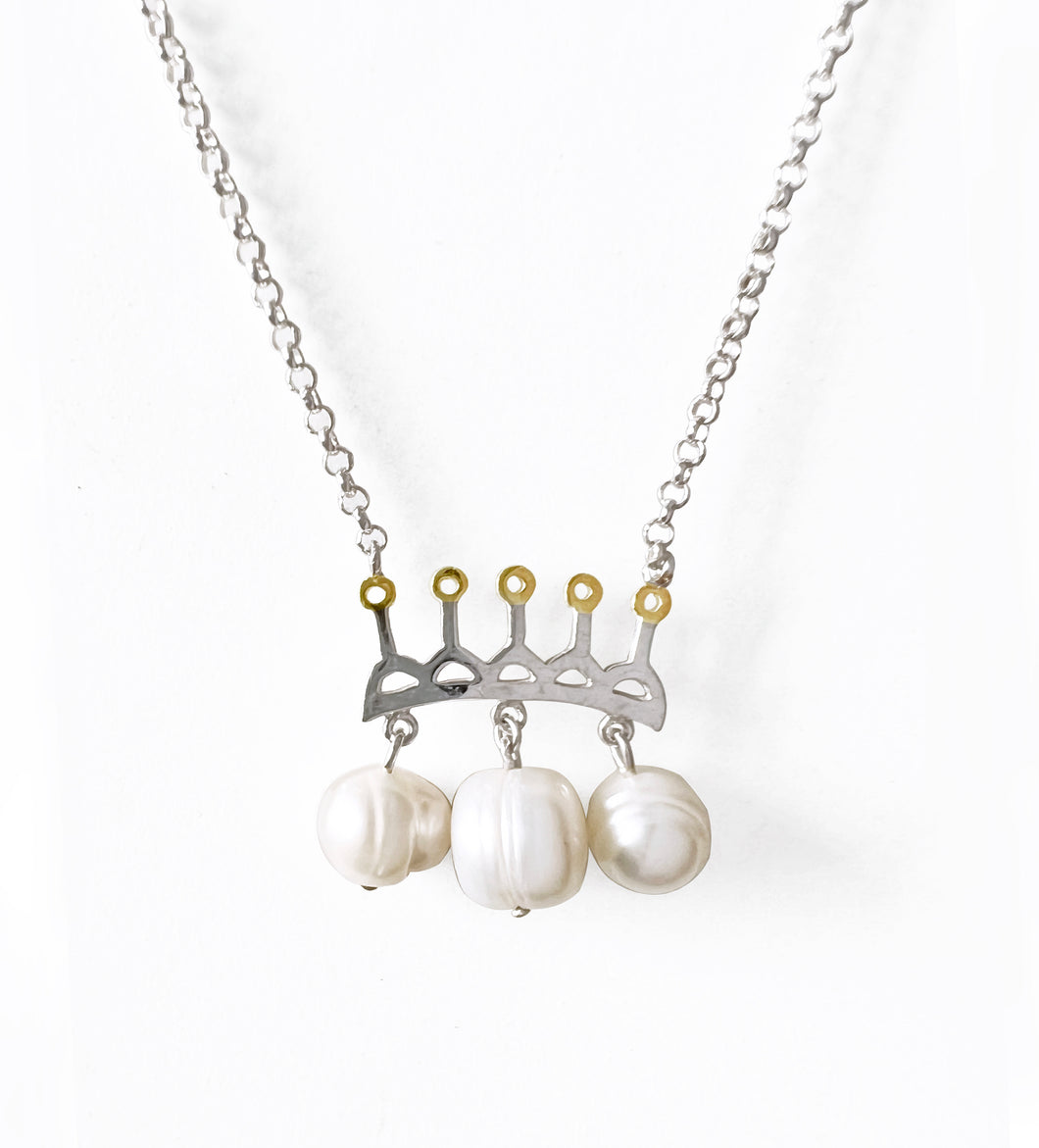 Silver with yellow gold plated 3- pearl crown necklace