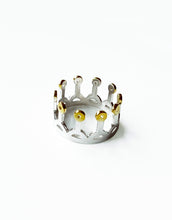 Load image into Gallery viewer, Silver and gold plated unisex crown ring
