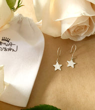 Load image into Gallery viewer, One star gold earrings
